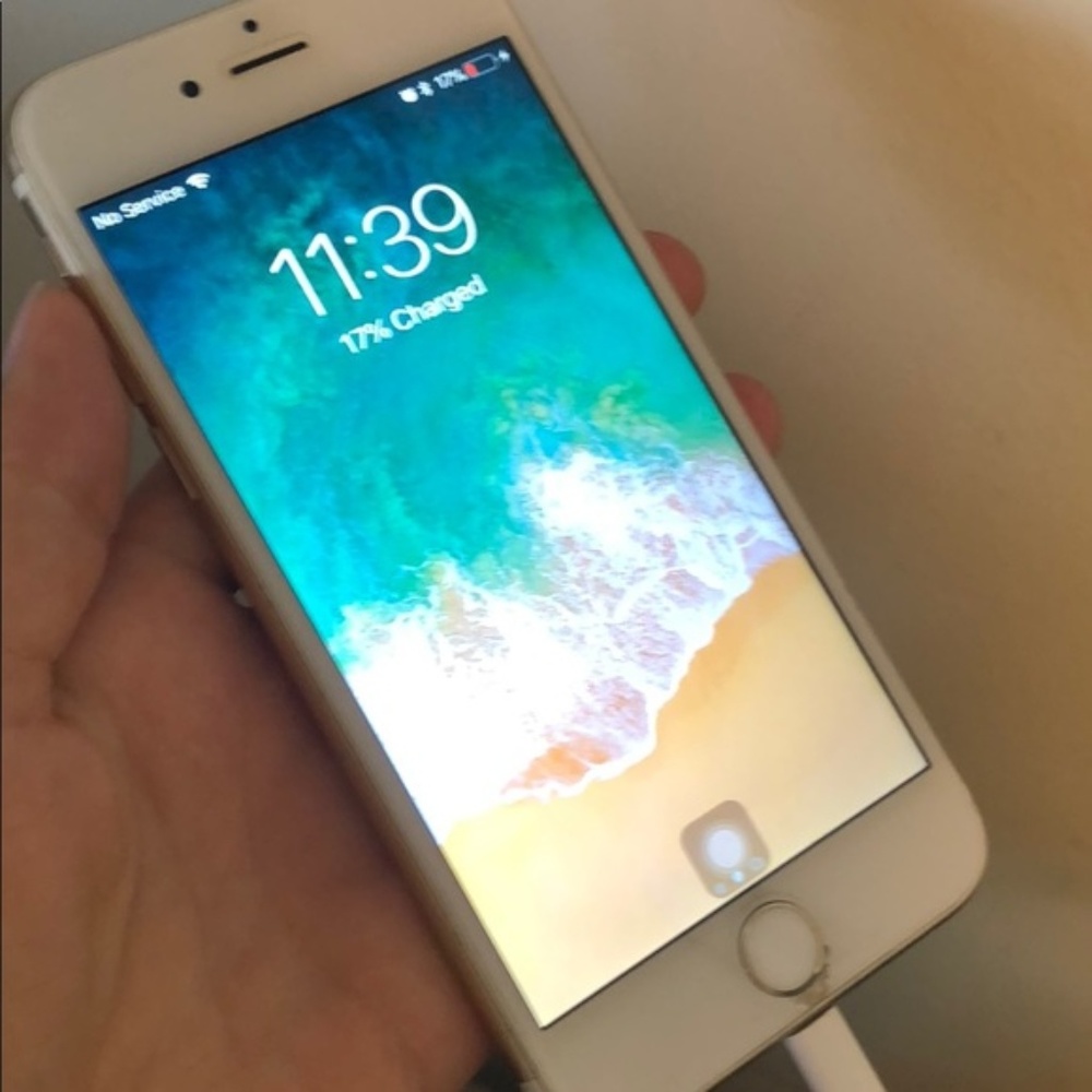 Gold Apple iPhone 6S --64 GB --ATT